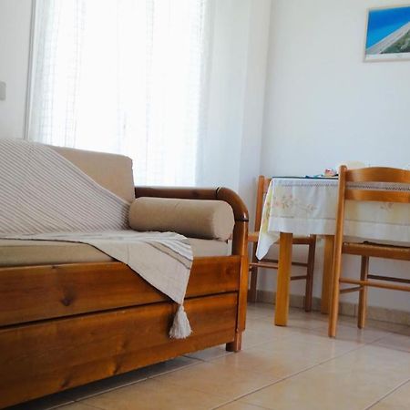Agrambeli Rooms & Apartments Lefkada City ภายนอก รูปภาพ