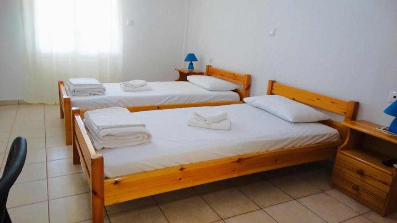 Agrambeli Rooms & Apartments Lefkada City ภายนอก รูปภาพ