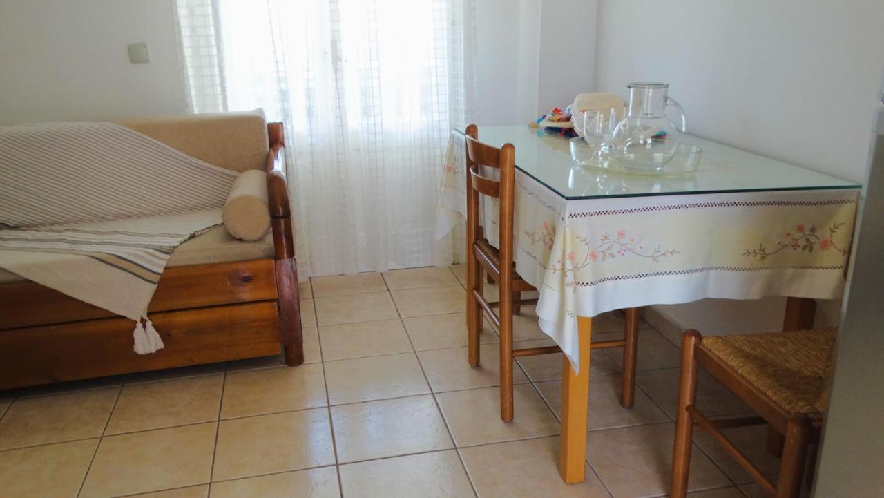 Agrambeli Rooms & Apartments Lefkada City ภายนอก รูปภาพ