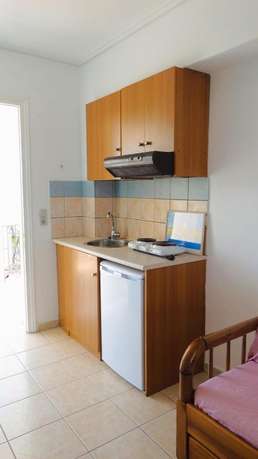 Agrambeli Rooms & Apartments Lefkada City ภายนอก รูปภาพ