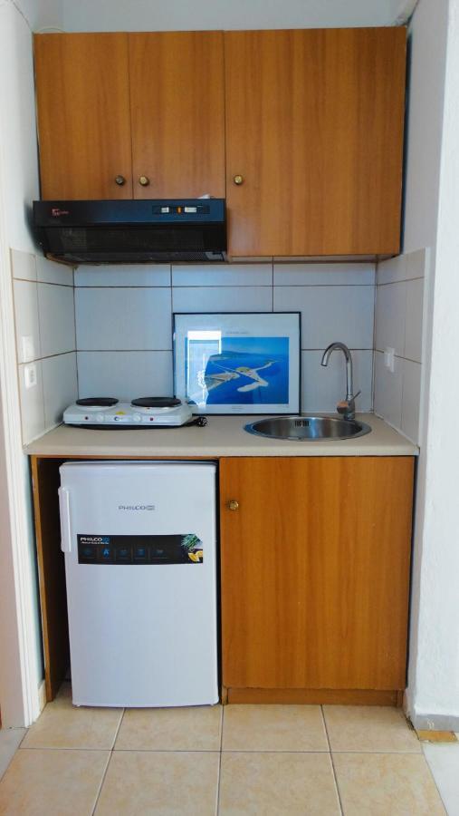 Agrambeli Rooms & Apartments Lefkada City ภายนอก รูปภาพ